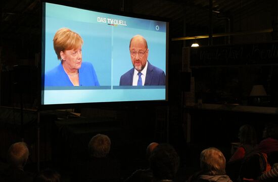 Election TV debate between Angela Merkel and Martin Schulz