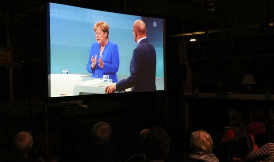 Election TV debate between Angela Merkel and Martin Schulz