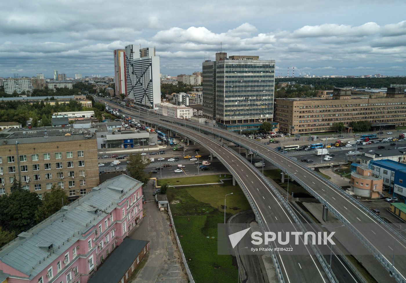 Overpass at Northeast Chord and Prospekt Budennogo interchange opened for traffic