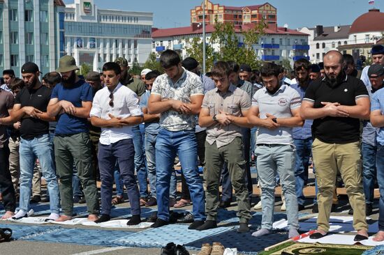 Rally in support of Rohingya Muslims in Grozny