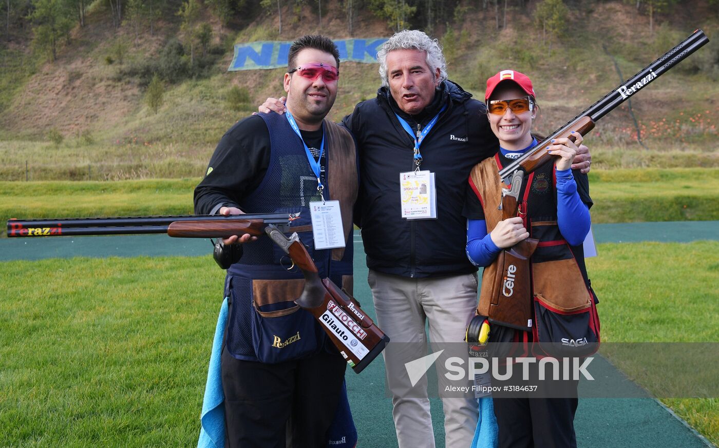 World Championship Shotgun. Mixed Teams. Trap