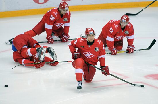 Hockey. KHL. Spartak vs. SKA