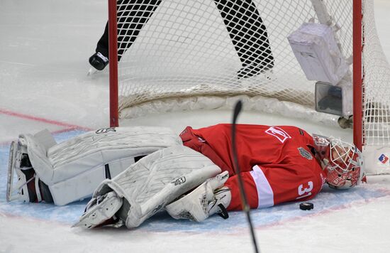 Hockey. KHL. Spartak vs. SKA