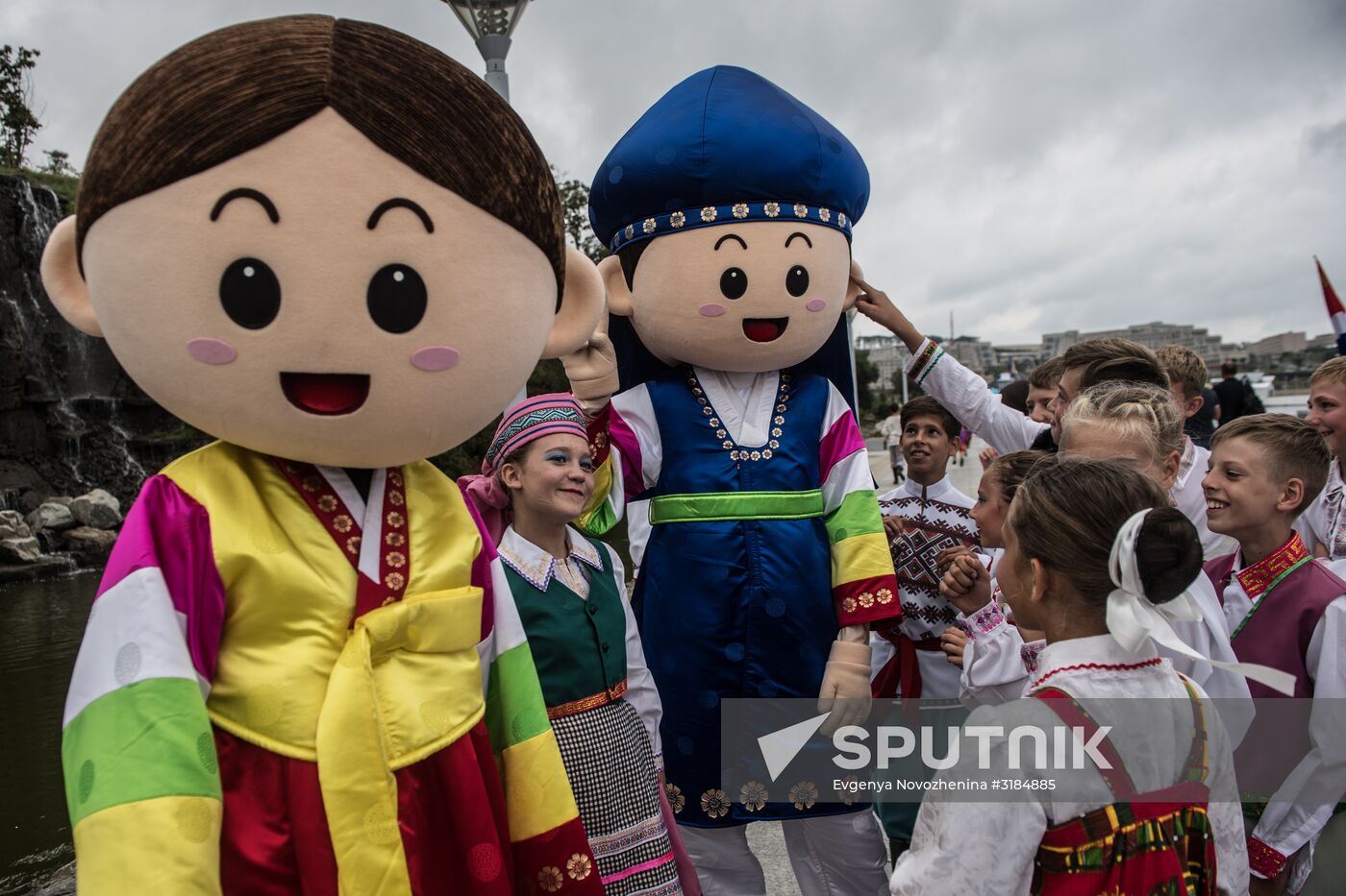 "Far Eastern Street" exhibition opens during the 2017 Eastern Economic Forum