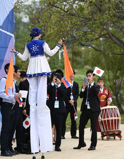 "Far Eastern Street" exhibition opens during the 2017 Eastern Economic Forum