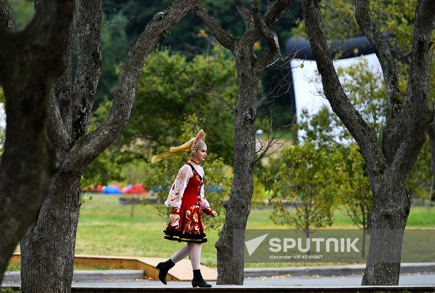 "Far Eastern Street" exhibition opens during the 2017 Eastern Economic Forum