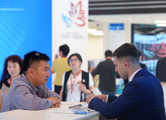 Preparing to open the Eastern Economic Forum
