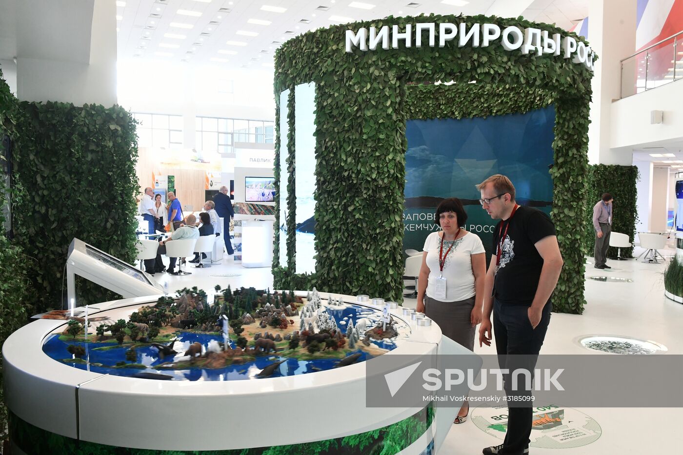 Preparing to open the Eastern Economic Forum