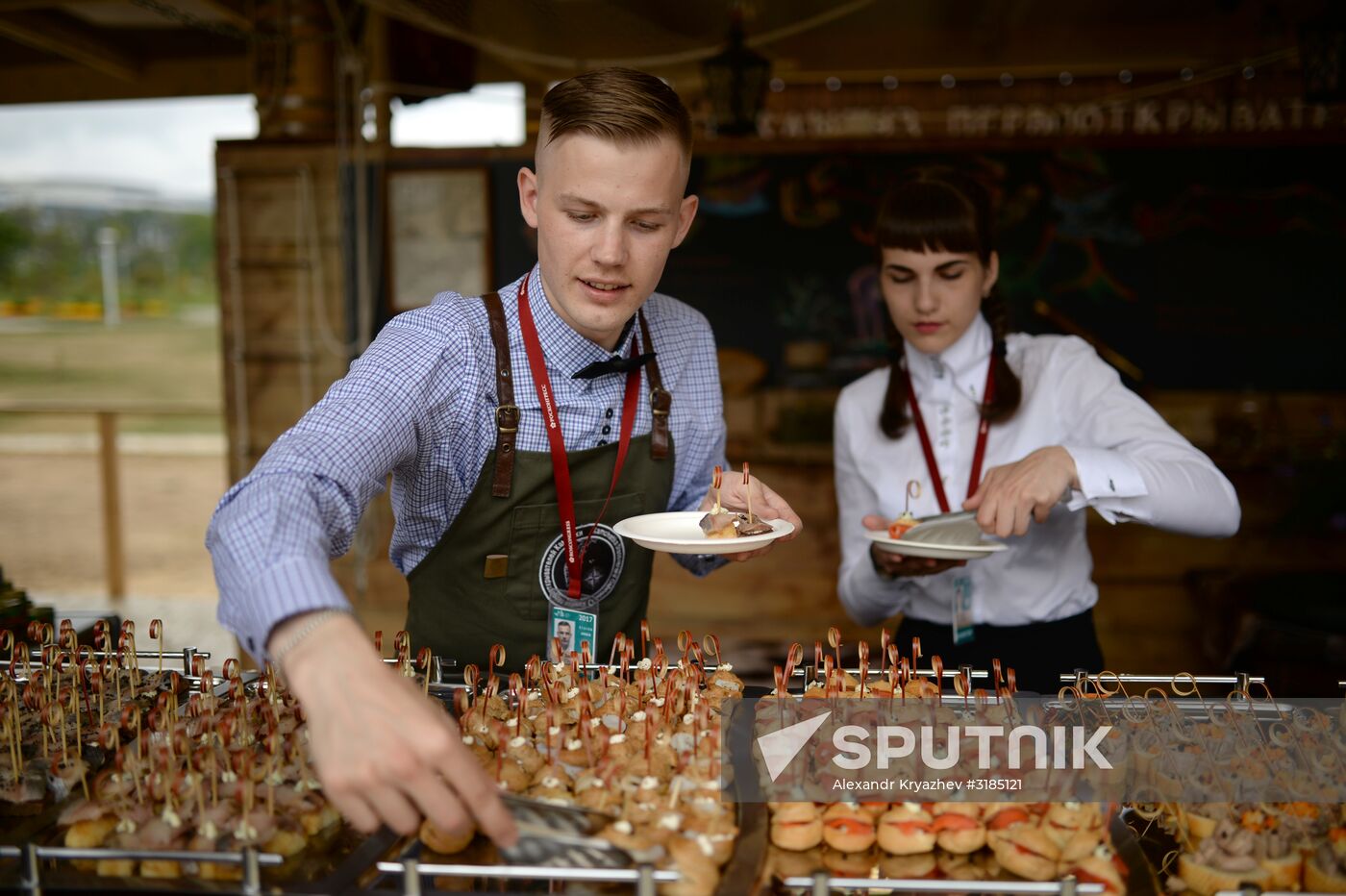 "Far Eastern Street" exhibition opens during the 2017 Eastern Economic Forum