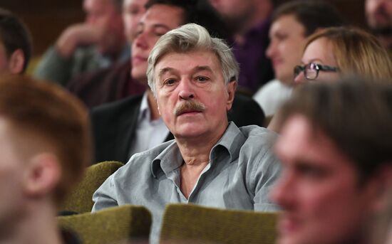 Members of Gorky Moscow Academic Art Theater company meet in Moscow