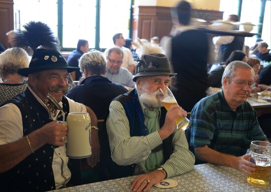 Cities of the world. Munich