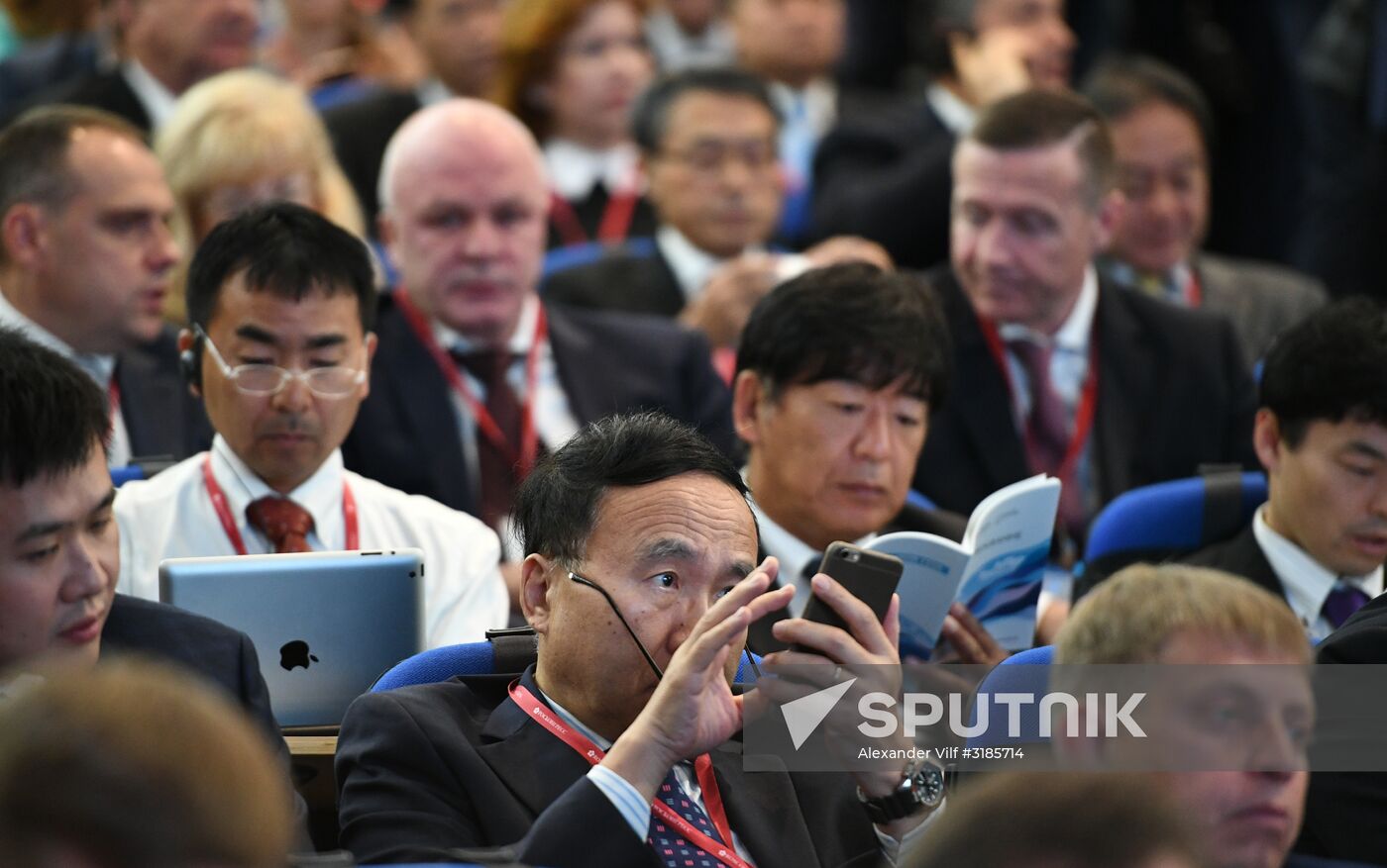 Eastern Economic Forum. Day one
