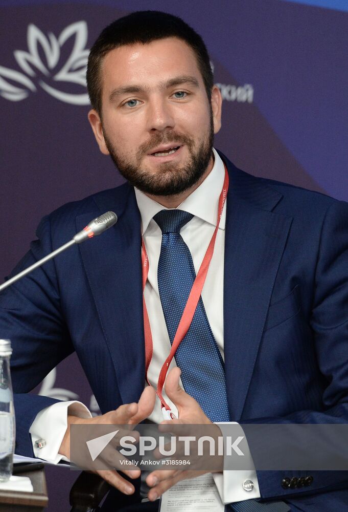 Eastern Economic Forum. Day one