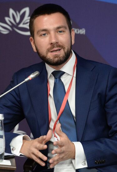 Eastern Economic Forum. Day one