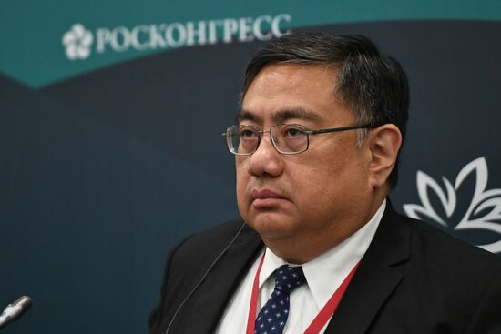 Eastern Economic Forum. Day one