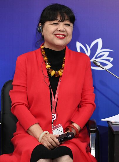 Eastern Economic Forum. Day one