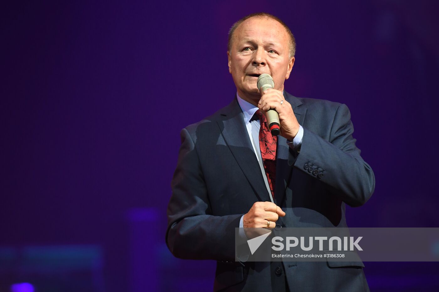 Premiere of play Overture for Theater with Orchestra at Moscow Provincial Theater