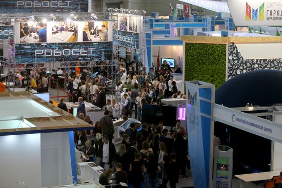 Moscow global forum City of Education
