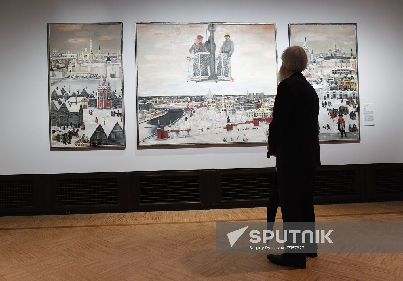 Opening of Moscow through the Ages exhibition