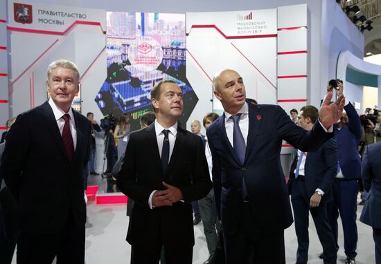 Prime Minister Dmitry Medvedev attends second Moscow Financial Forum