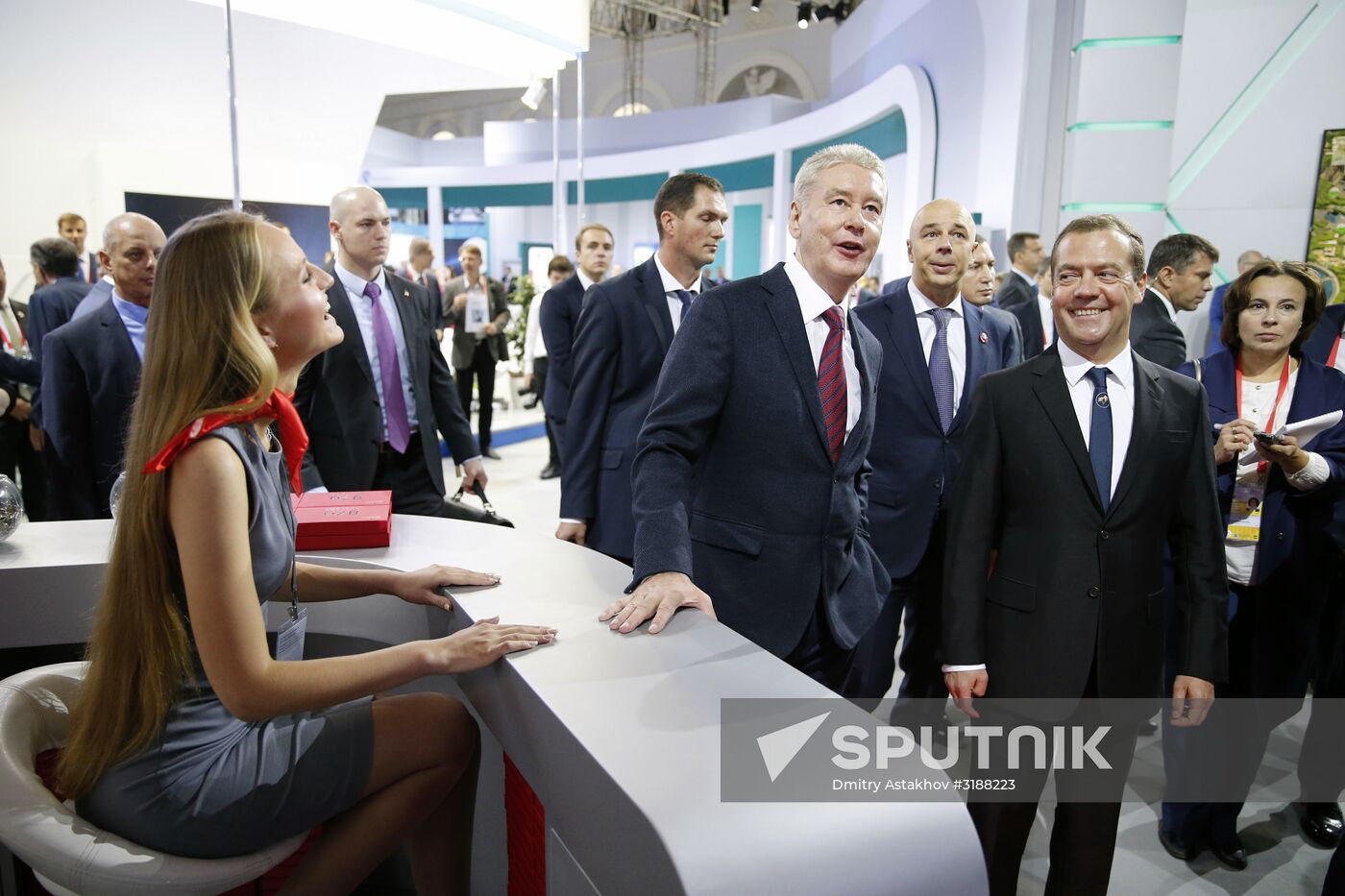 Prime Minister Dmitry Medvedev attends second Moscow Financial Forum