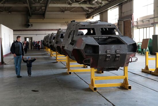 Armored equipment showcased at Lviv tank plant