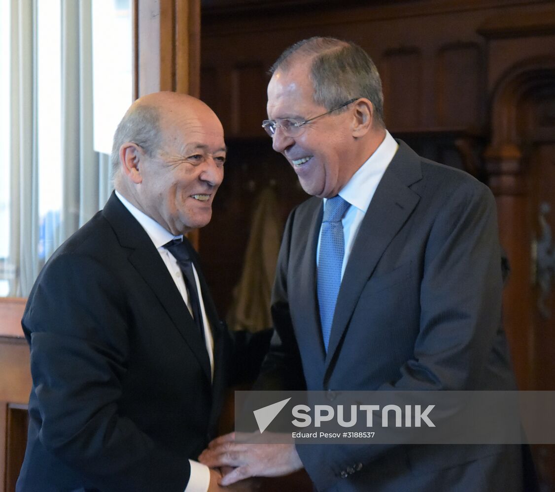 Russian Foreign Minister Sergey Lavrov meets with French Foreign Minister Jean-Yves Le Drian