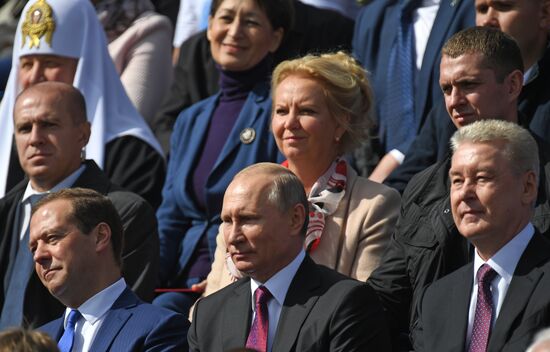 President Putin, Prime Minister Medvedev attend City Day opening ceremony on Red Square