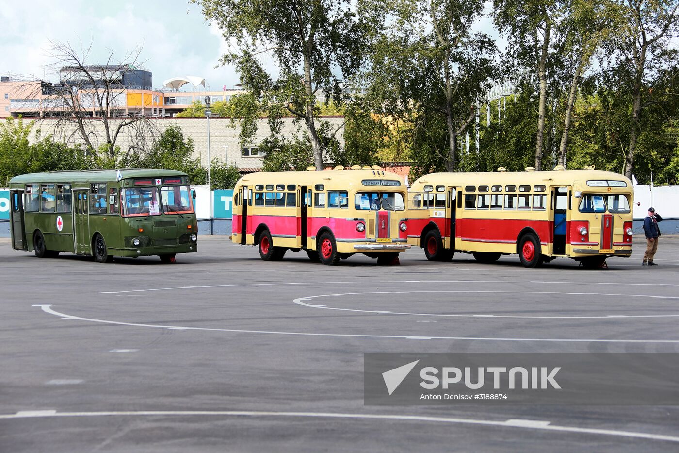 Antique transport displayed at Moscow's City Day celebration