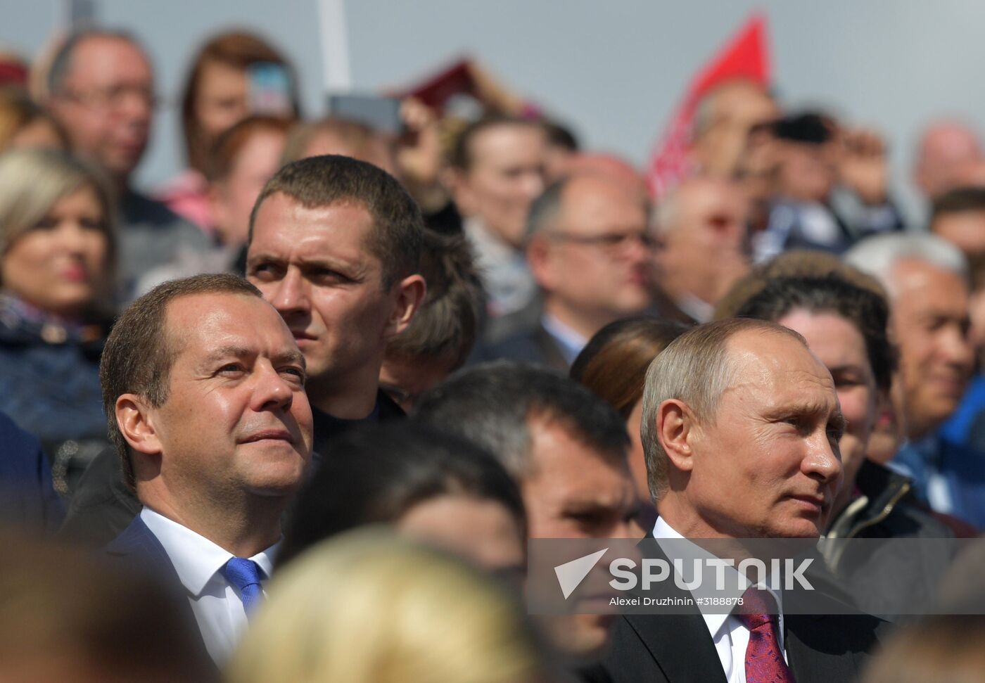 President Putin, Prime Minister Medvedev attend City Day opening ceremony on Red Square