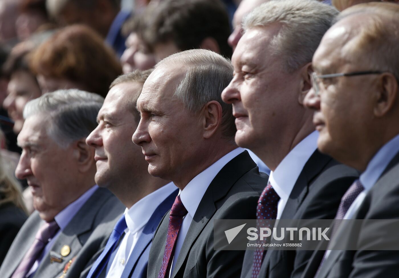President Putin, Prime Minister Medvedev attend City Day opening ceremony on Red Square
