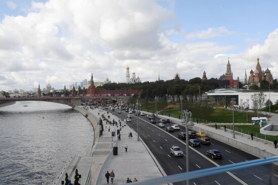 Zaryadye Park is opened in Moscow