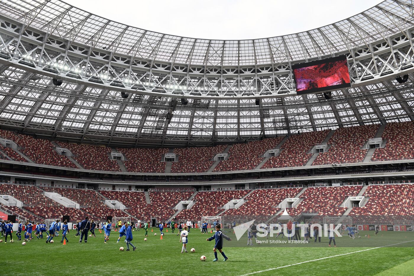 2018 FIFA World Cup Trophy embarks on a tour