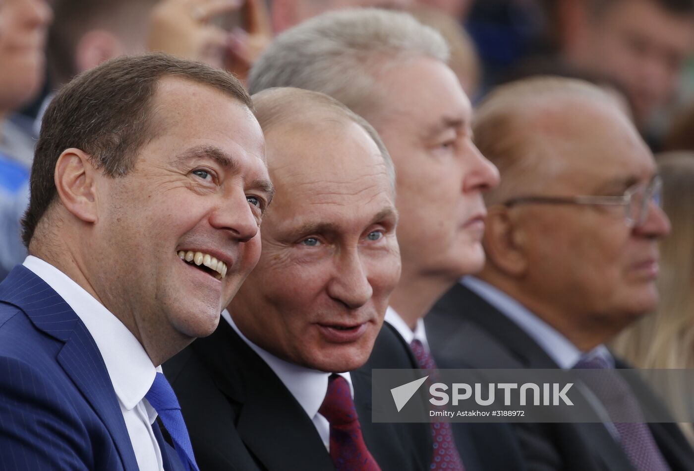 President Putin, Prime Minister Medvedev attend City Day opening ceremony on Red Square