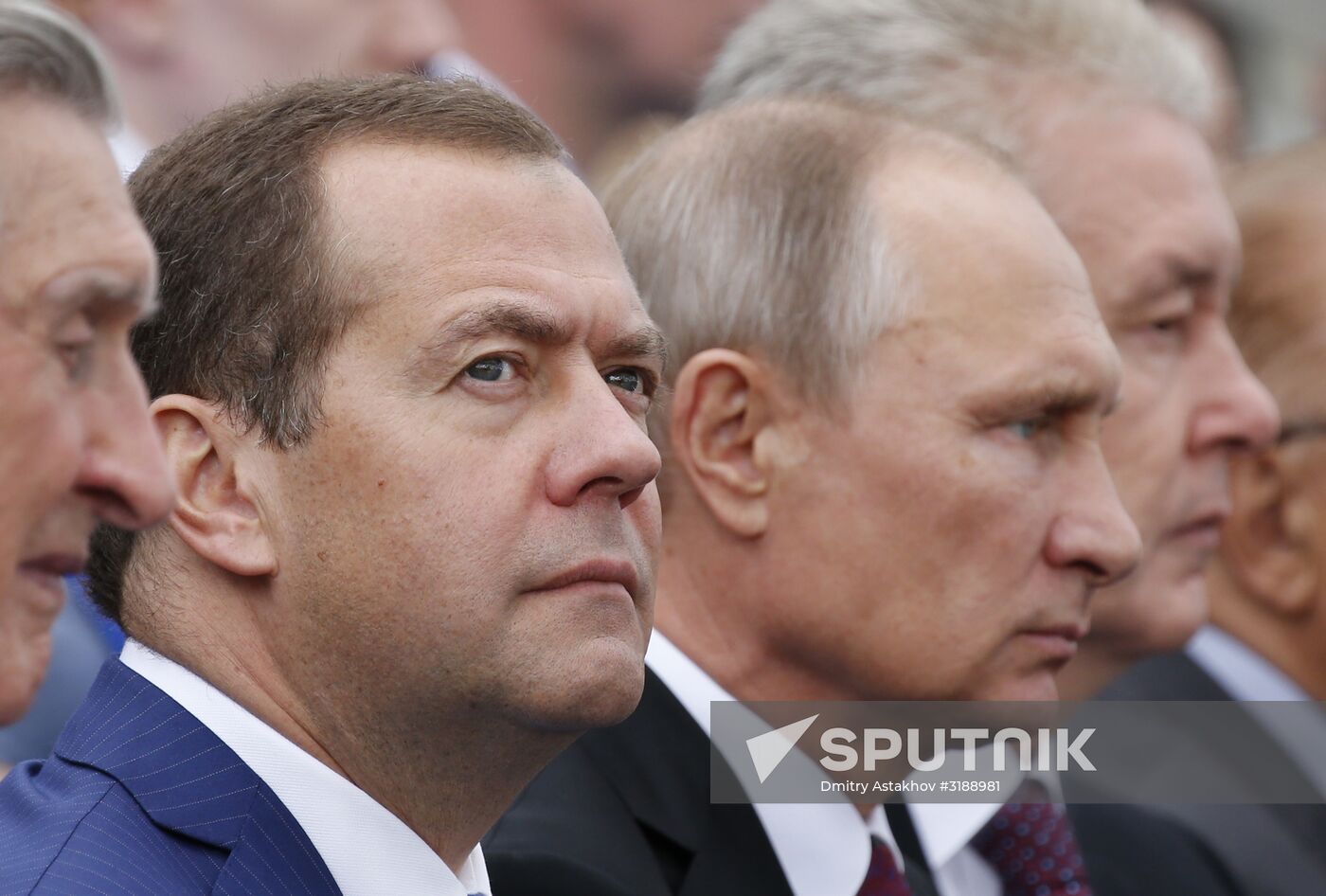 President Putin, Prime Minister Medvedev attend City Day opening ceremony on Red Square