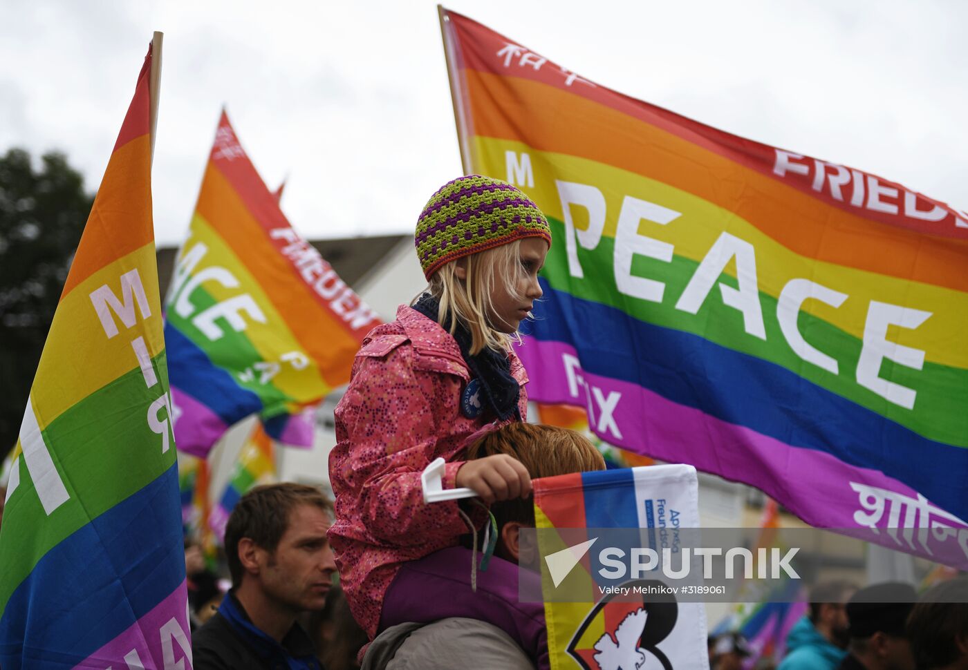 Protests outside US air base in Ramstein