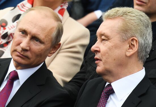 President Putin, Prime Minister Medvedev attend City Day opening ceremony on Red Square