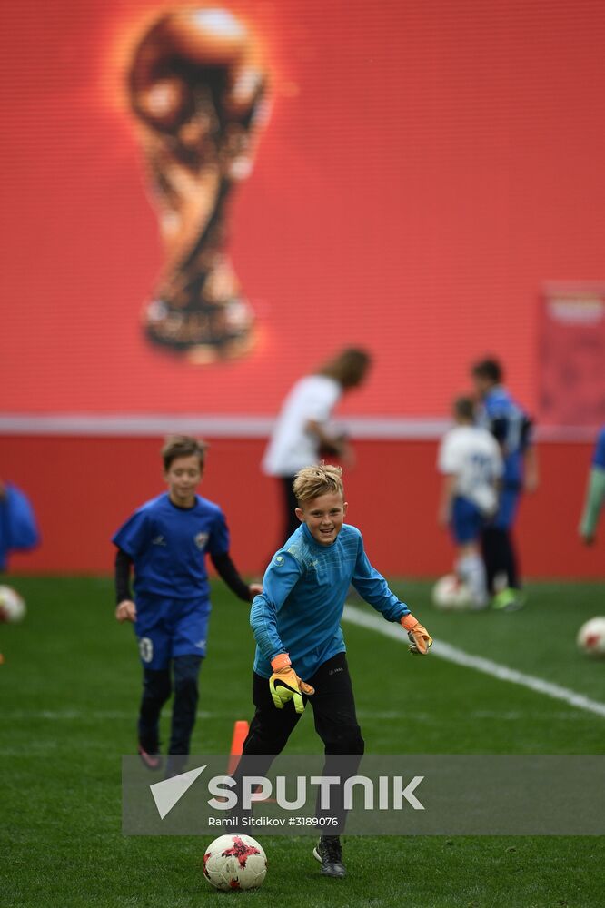 2018 FIFA World Cup Trophy embarks on a tour