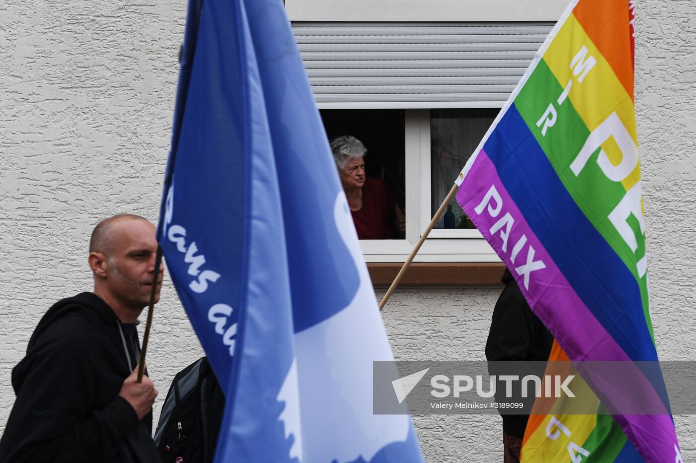 Protests outside US air base in Ramstein