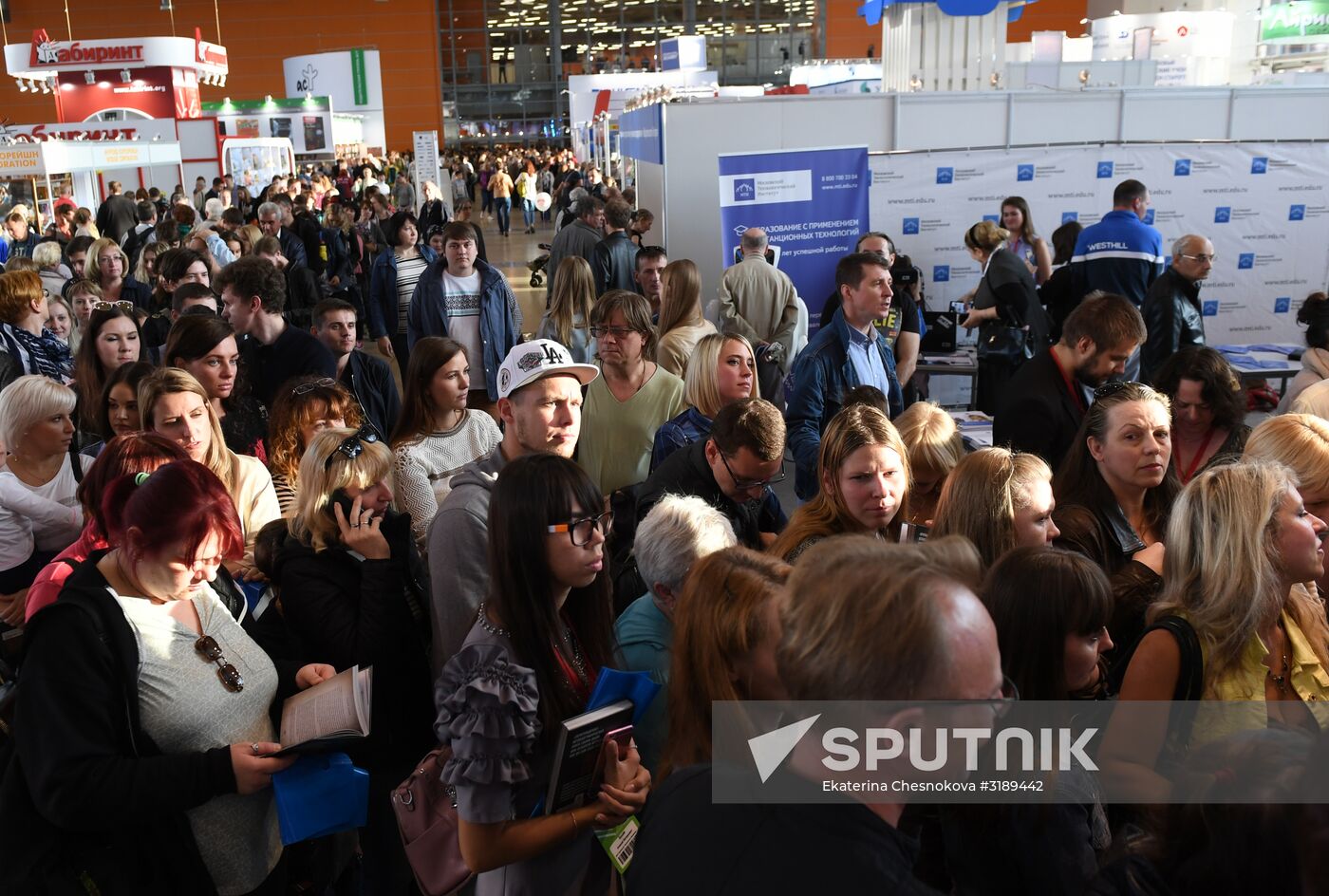 30th Moscow International Book Fair. Day four