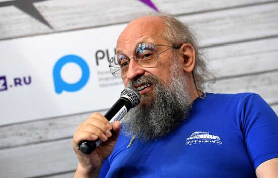 30th Moscow International Book Fair. Day four