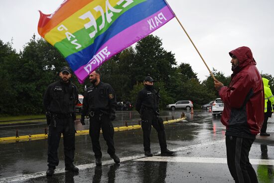 Protests outside US air base in Ramstein