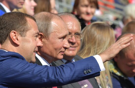 President Putin, Prime Minister Medvedev attend City Day opening ceremony on Red Square