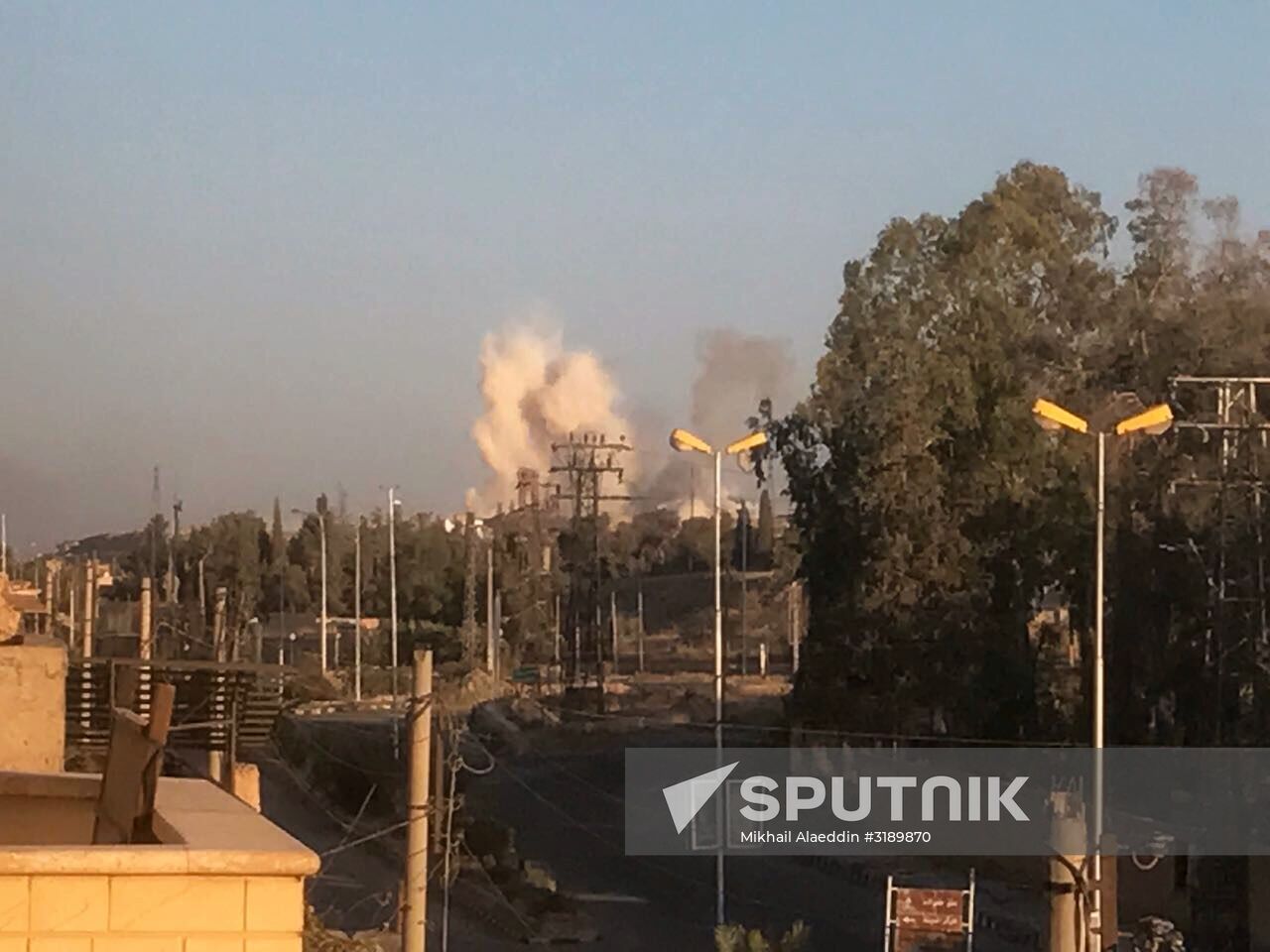 Syrian army breaks air base blockade in Deir ez-Zor