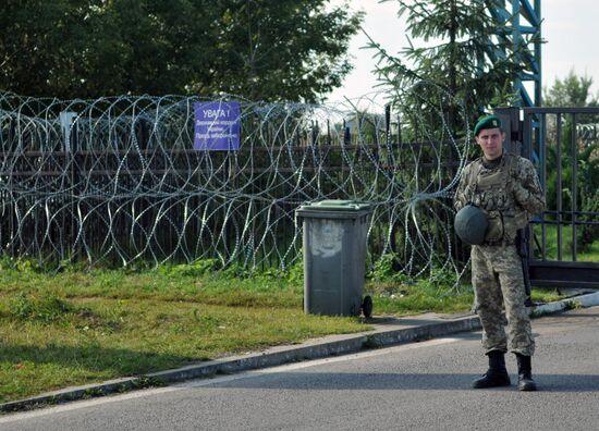 Situation at Krakowiec border crossing point where Saakashvili intends to enter Ukraine