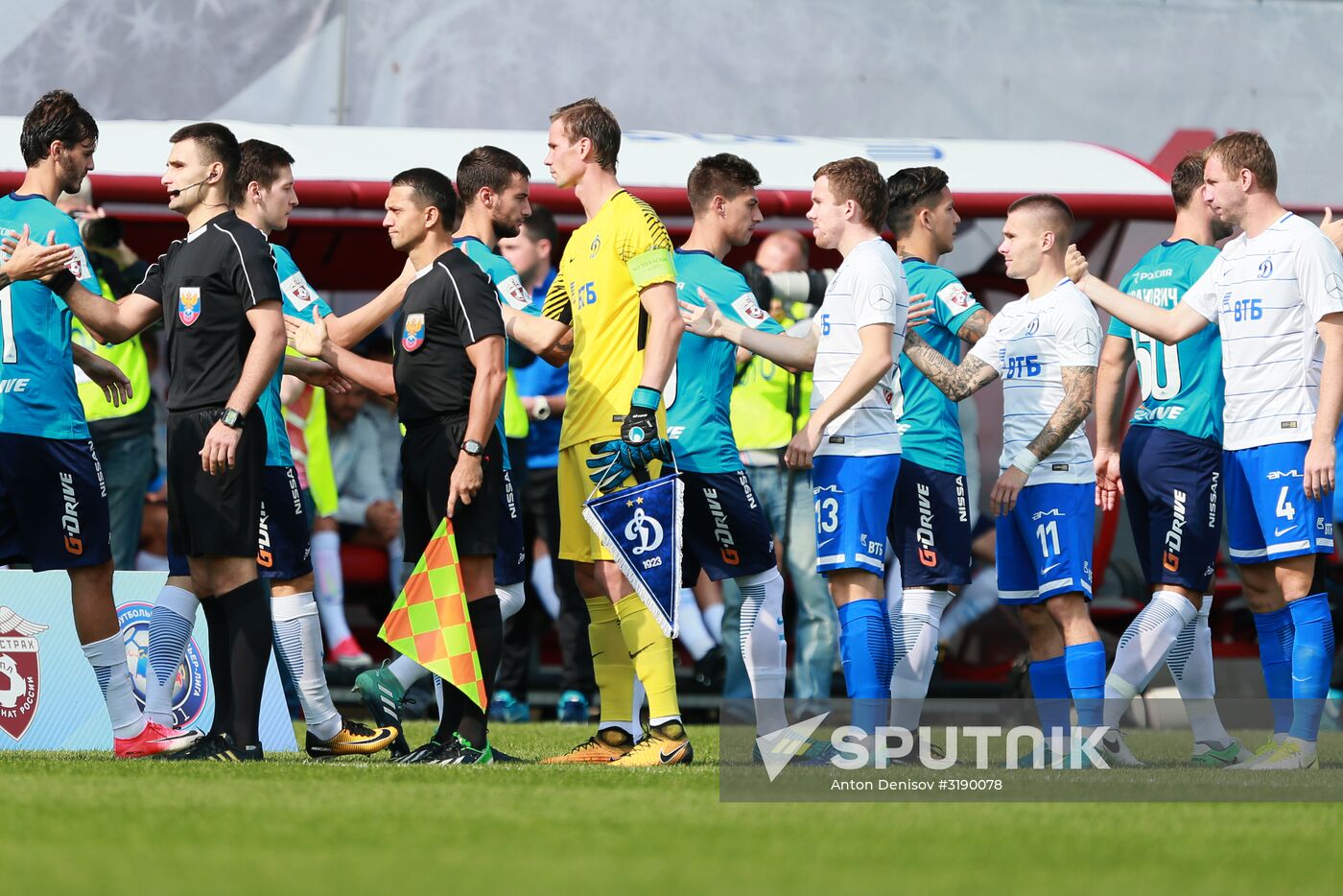 Russian Football Premier League. Dynamo vs. Zenit