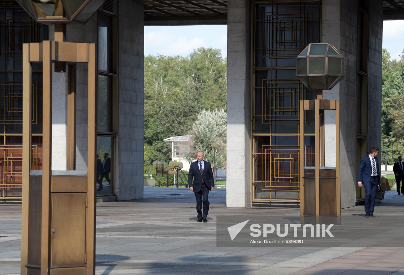 Russian President Vladimir Putin casts his vote on Unified Voting Day