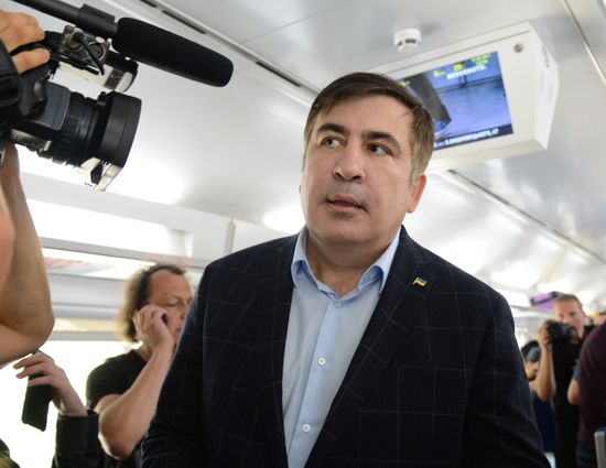 Mikheil Saakashvili crosses Polish-Ukrainian border