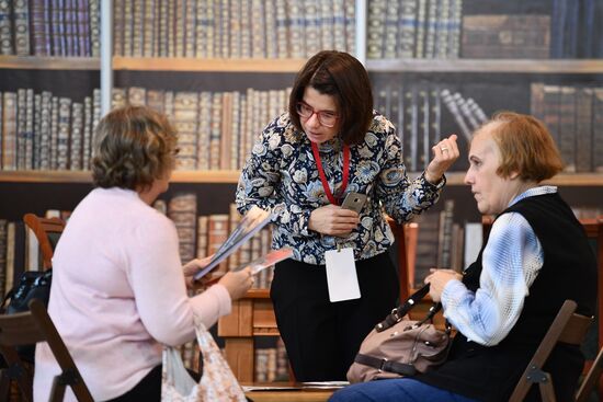 30th Moscow International Book Fair. Day five