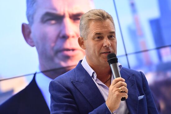 30th Moscow International Book Fair. Day five